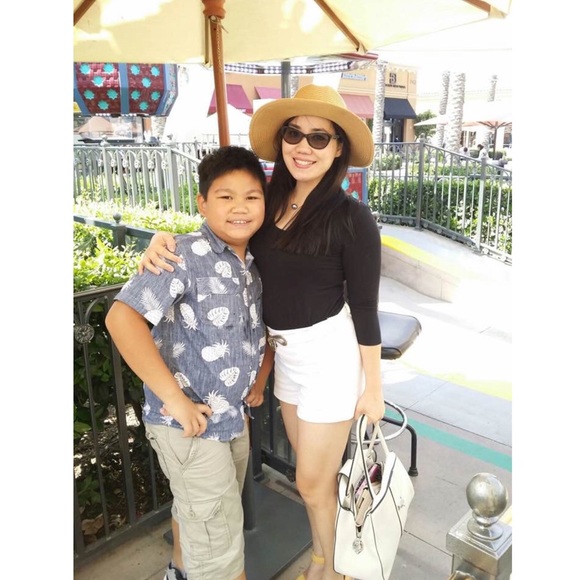 Meet your Posher, Sherly - Picture 5 of 7